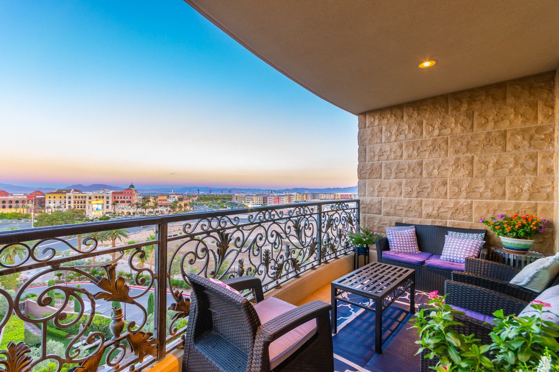 House in Las Vegas, Nevada, United States 1 - 17069219