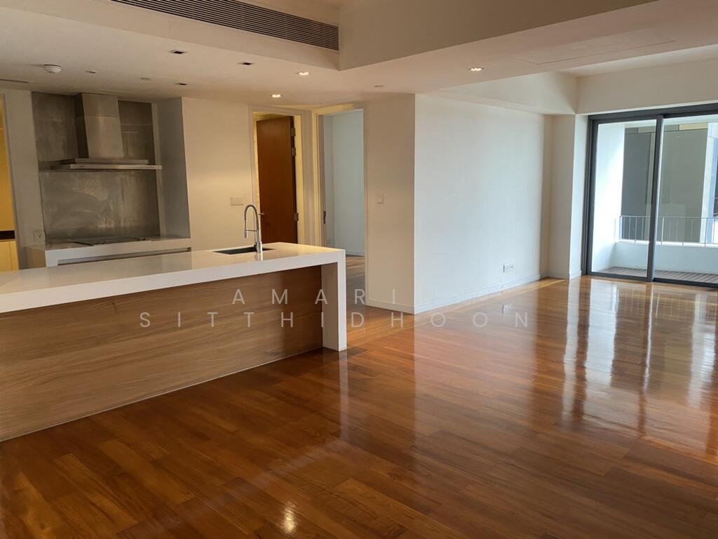 Condo in Bang Phong Phang, Krung Thep Maha Nakhon, Thailand 2 - 16476822