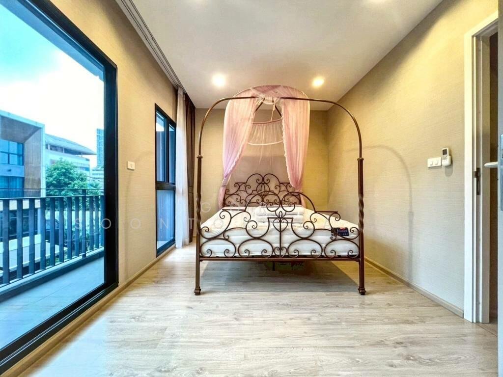 Townhouse in Chong Nonsi, Krung Thep Maha Nakhon, Thailand 4 - 15514744