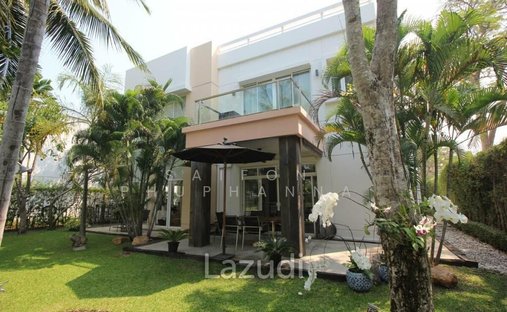 House in Cha-am, Phetchaburi, Thailand 1