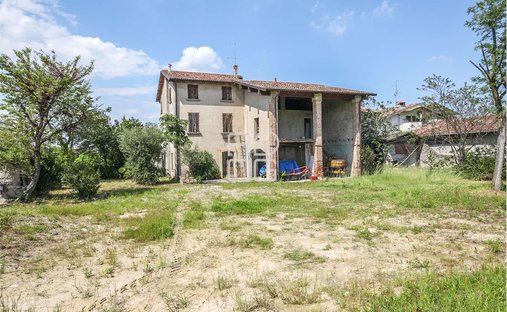 Domaine à Montonale Alto, Lombardie, Italie 1