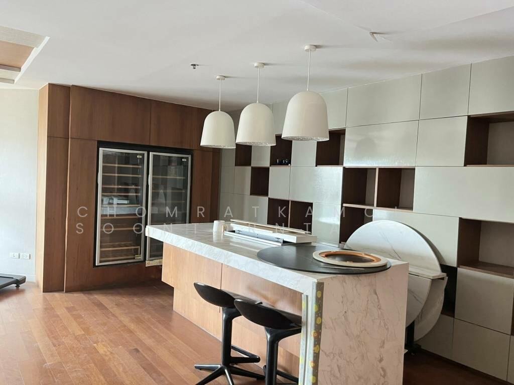 Condo in Huai Khwang, Krung Thep Maha Nakhon, Thailand 3 - 16322192