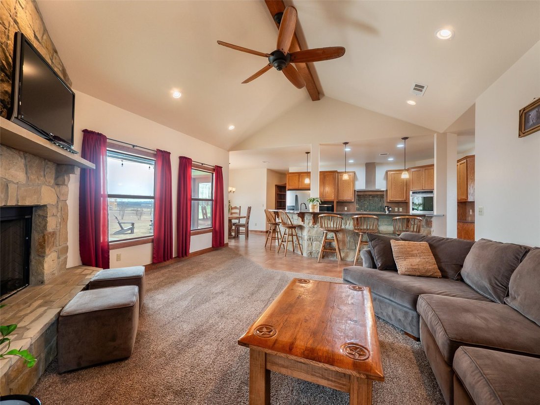 House in Beyersville, Texas, United States 5 - 17068006