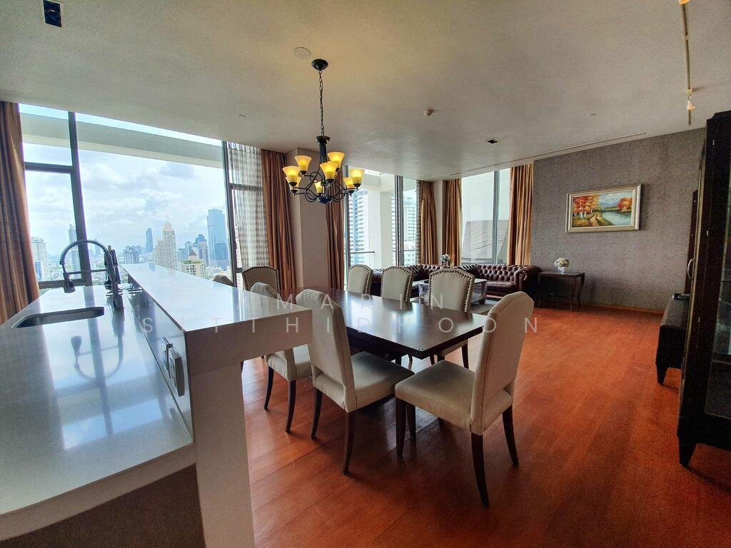 The Sukhothai Residences