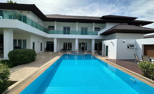 House in Bang Phli Yai, Samut Prakan, Thailand 1