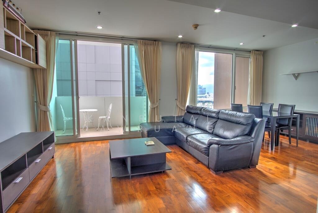 Siri Residence