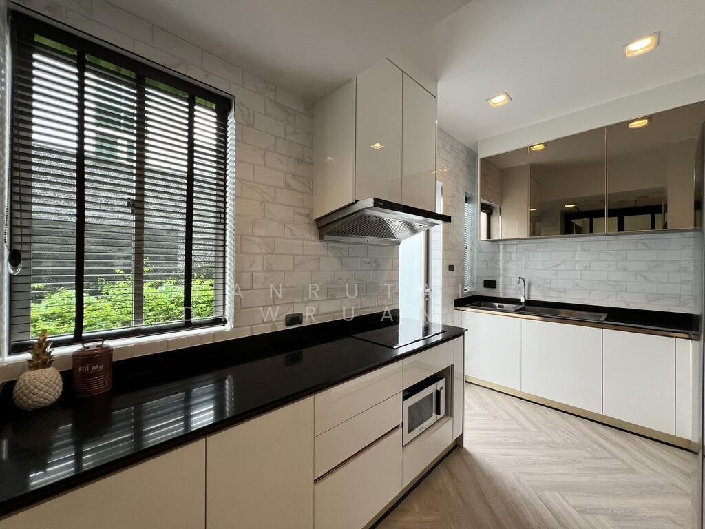 House in Khlong Sam Prawet, Krung Thep Maha Nakhon, Thailand 4 - 15313491