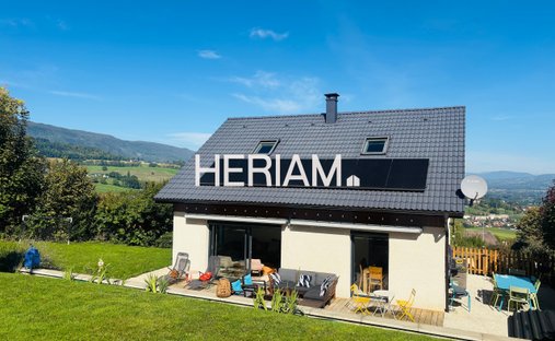 House in Peripherie, Poisy, France 1