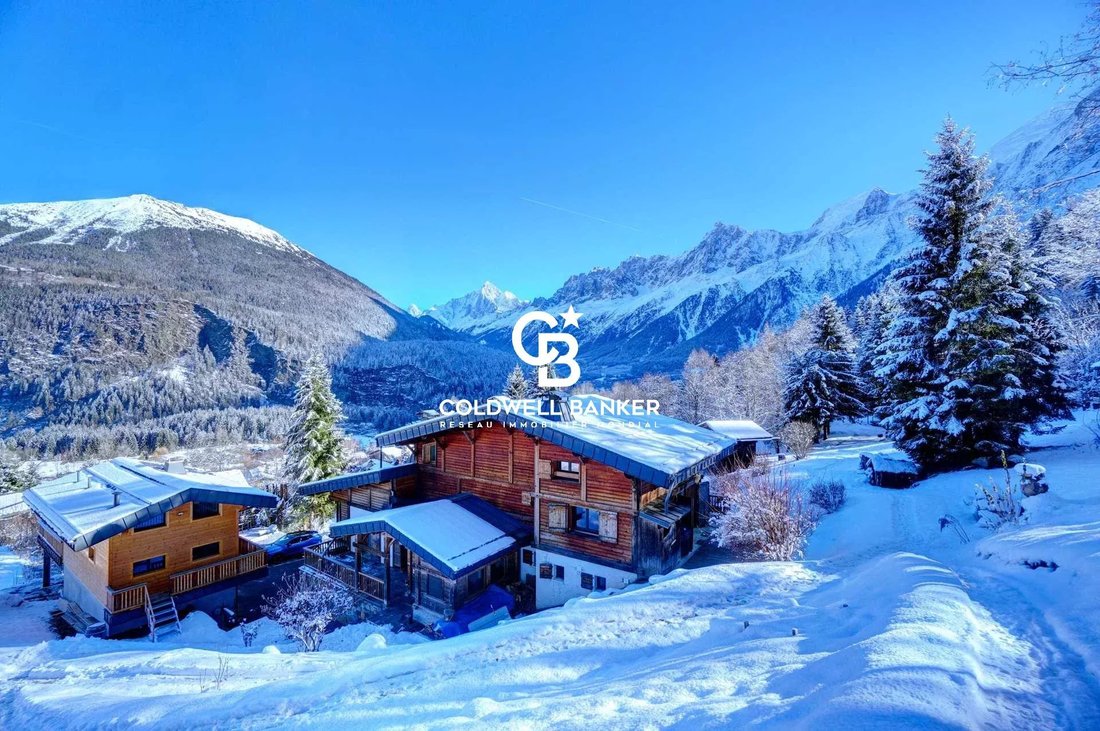 House in Les Houches, Auvergne-Rhône-Alpes, France 2 - 15264691