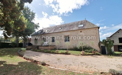 House in Sarlat-la-Canéda, Nouvelle-Aquitaine, France 1