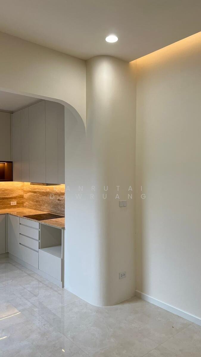 Townhouse in Bang Phong Phang, Krung Thep Maha Nakhon, Thailand 3 - 15136593