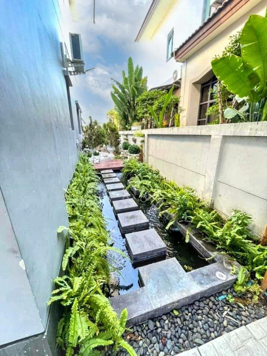 House in Sala Thammasop, Bangkok, Thailand 4 - 15741401