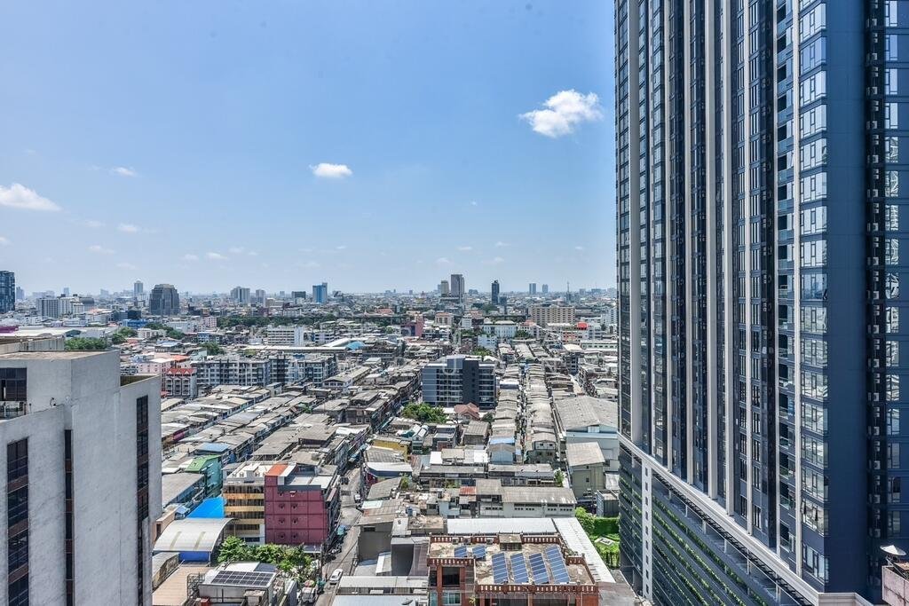 Condo in Thanon Phetchaburi, Krung Thep Maha Nakhon, Thailand 3 - 15767152
