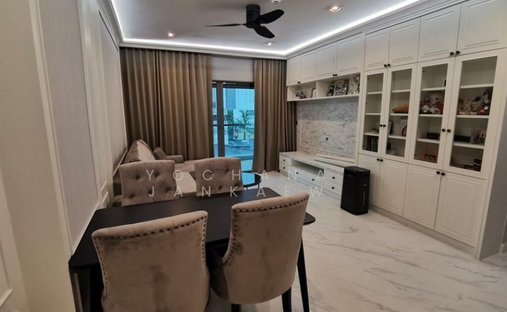 Condo in Bang Rak, Bangkok, Thailand 1