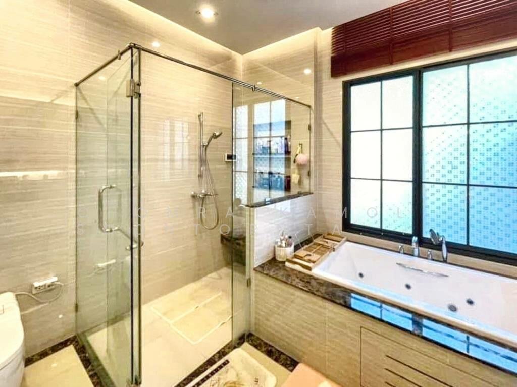 House in Sala Thammasop, Bangkok, Thailand 3 - 15741401