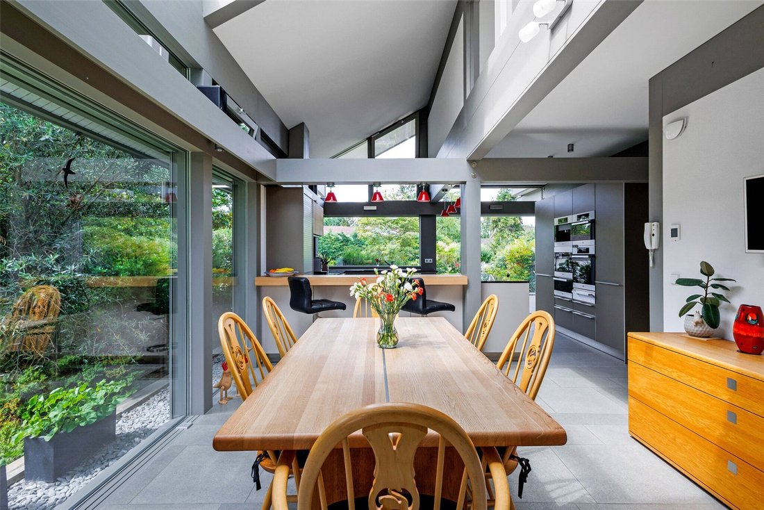 House in Maidenhead, England 5 - 17068428