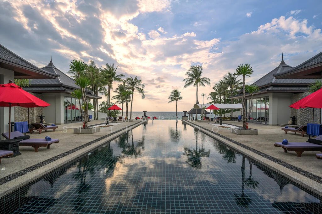 A Luxury Villa Beachfront Retreat, Phangnga