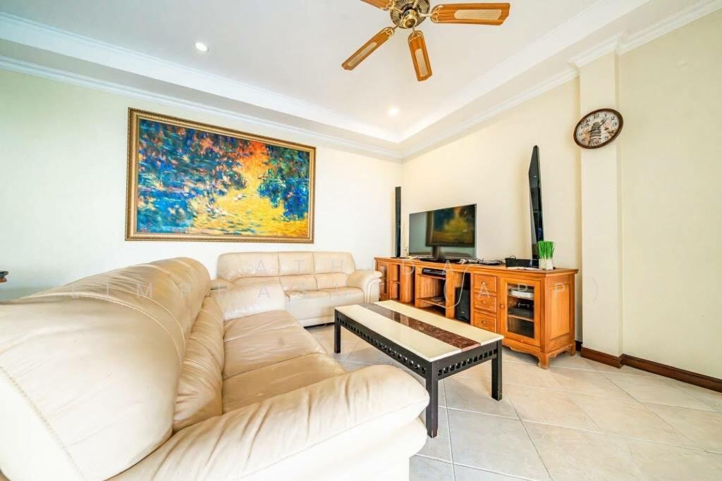 Villa in Pattaya City, Chon Buri, Thailand 3 - 16569988