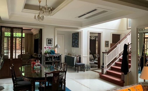 House in Hua Mak, Bangkok, Thailand 1