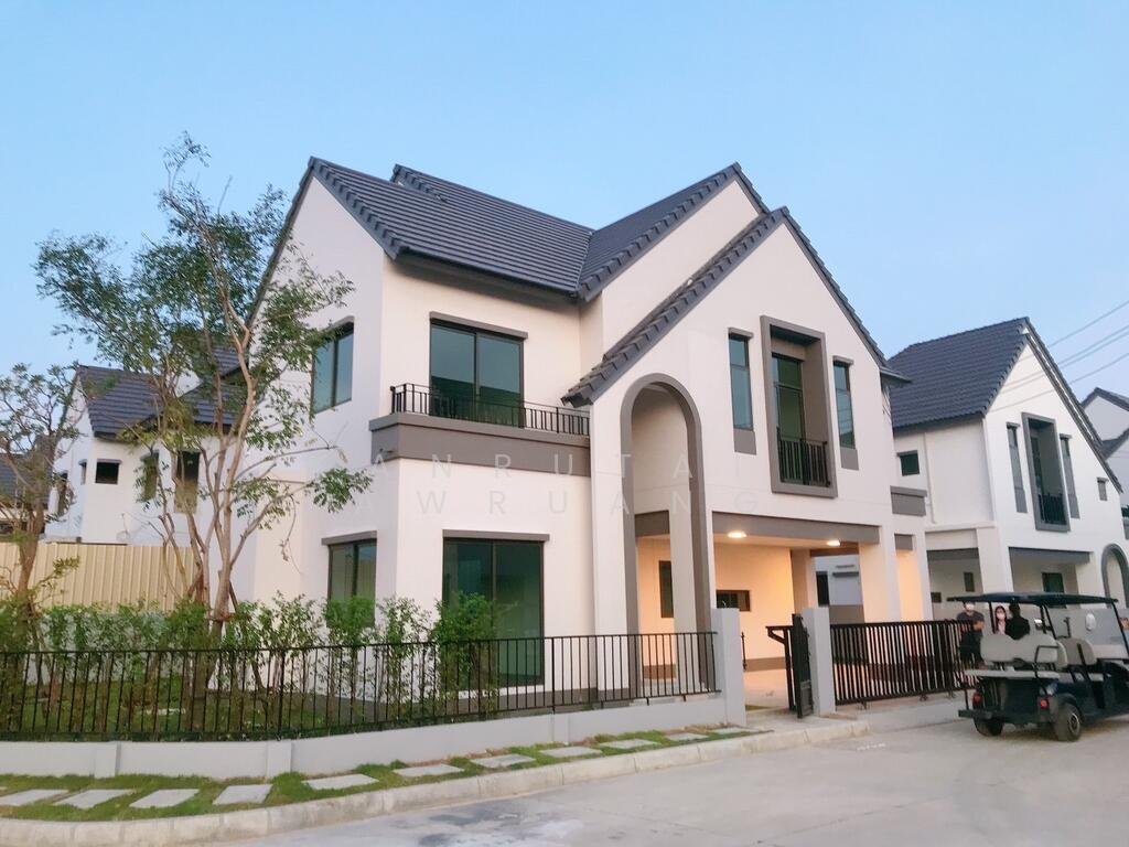 Saransiri Bangna, Samut Prakan