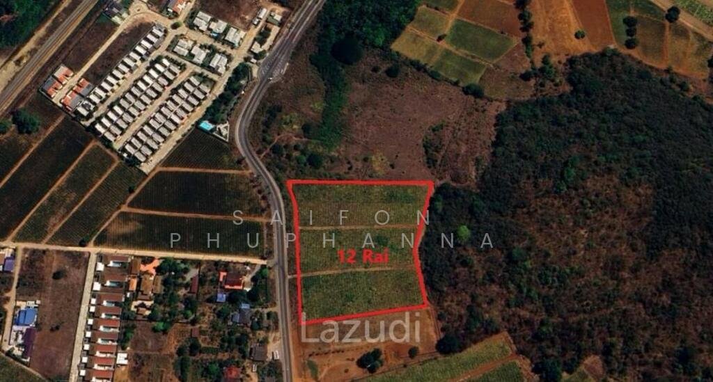 Land in Wang Pong, Prachuap Khiri Khan, Thailand 2 - 16704435