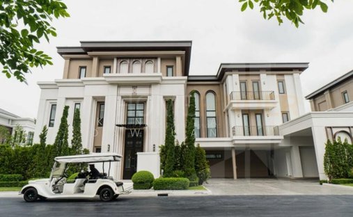 House in Sai Kong Din Tai, Krung Thep Maha Nakhon, Thailand 1