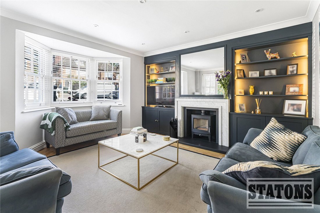 House in Barnet, England 2 - 17068269