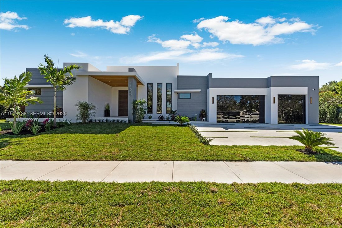 House in Miami, Florida, United States 1 - 17070177