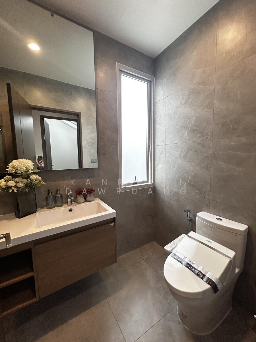 House in Bang Phrom, Krung Thep Maha Nakhon, Thailand 2 - 15935226