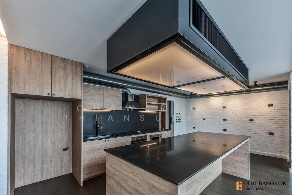 Condo in Phra Khanong Nuea, Bangkok, Thailand 2 - 16055846