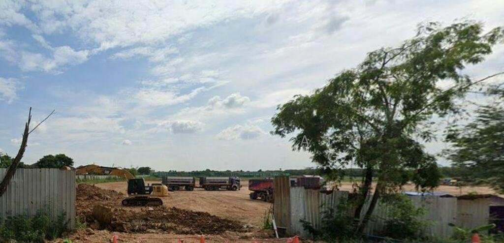 Land in Sam Wa Tawan Tok, Bangkok, Thailand 5 - 16009661