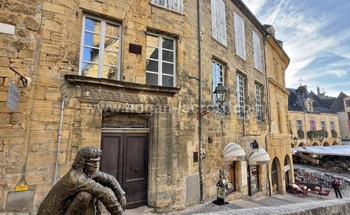 Apartamento en Sarlat-la-Canéda, Nueva Aquitania, Francia 1