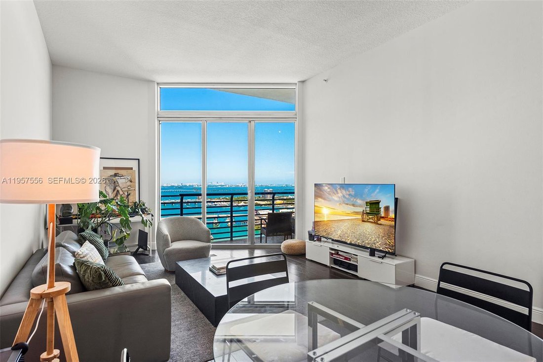 Condo in Miami, Florida, United States 3 - 17070947