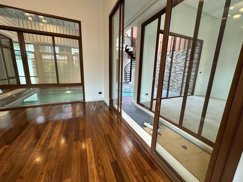 House in Phra Khanong Nuea, Bangkok, Thailand 4 - 15744638