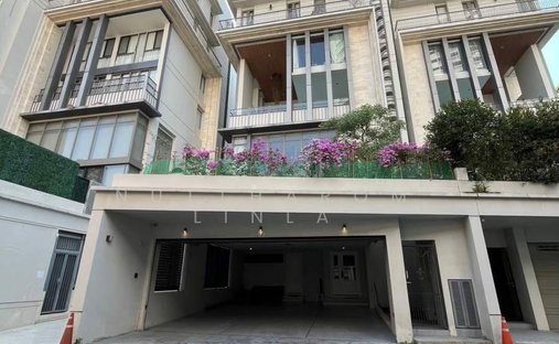 Townhouse in Bangkok, Krung Thep Maha Nakhon, Thailand 1