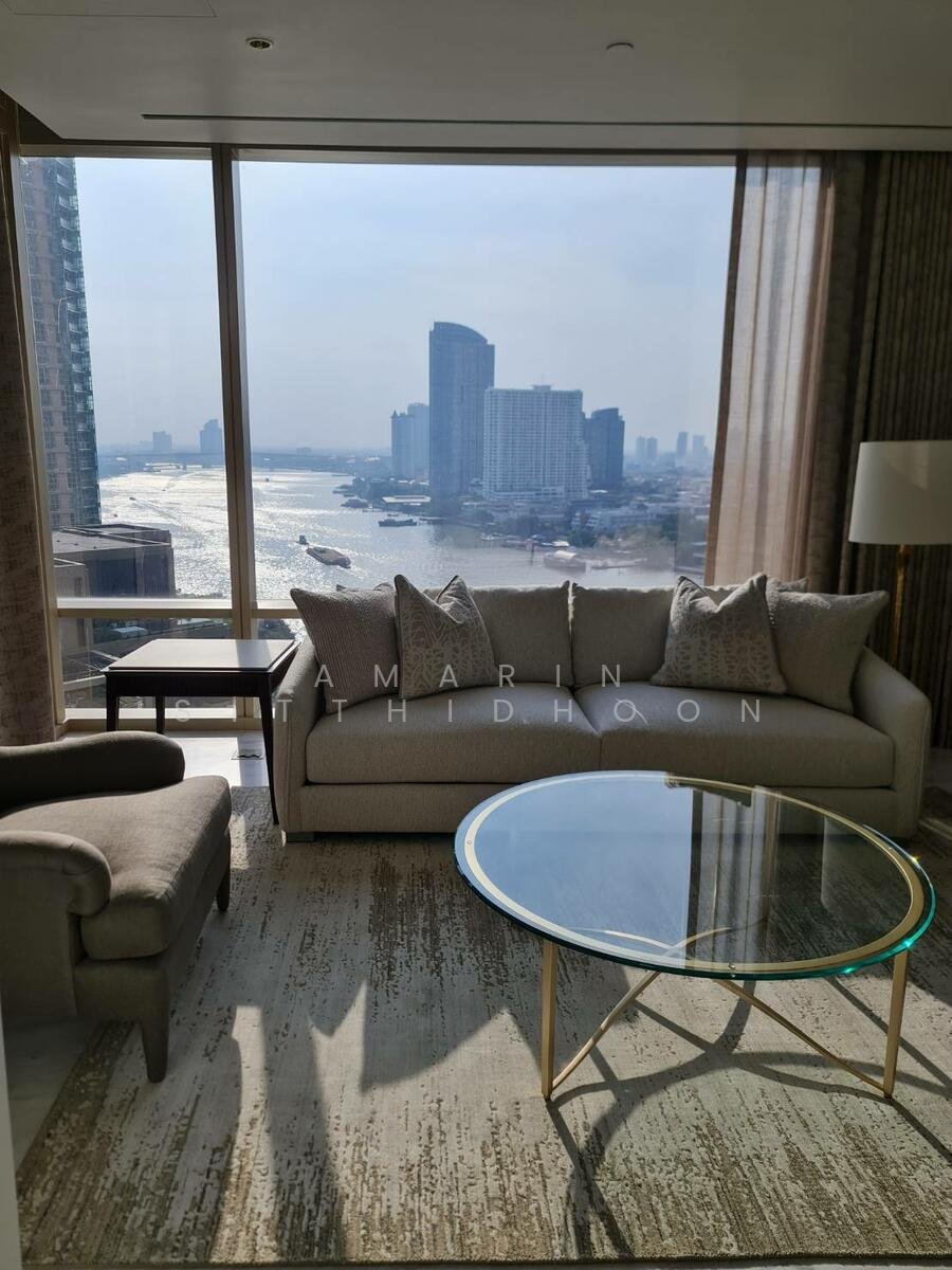 Four Seasons Private Residences, Bangkok