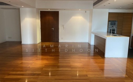Condo in Bang Phong Phang, Krung Thep Maha Nakhon, Thailand 1