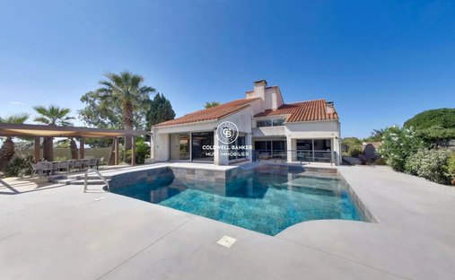 Villa in Village Sud, Canet-en-Roussillon, France 1