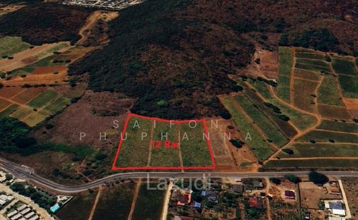 Land in Wang Pong, Prachuap Khiri Khan, Thailand 1