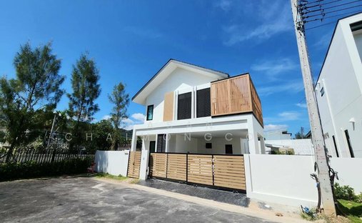 Villa a Ratsada, Provincia di Phuket, Thailandia 1