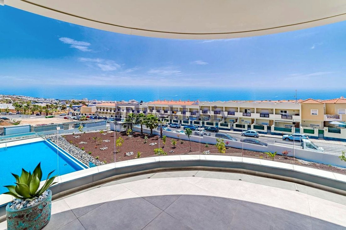 Penthouse in Adeje, Canary Islands, Spain 1 - 15630964