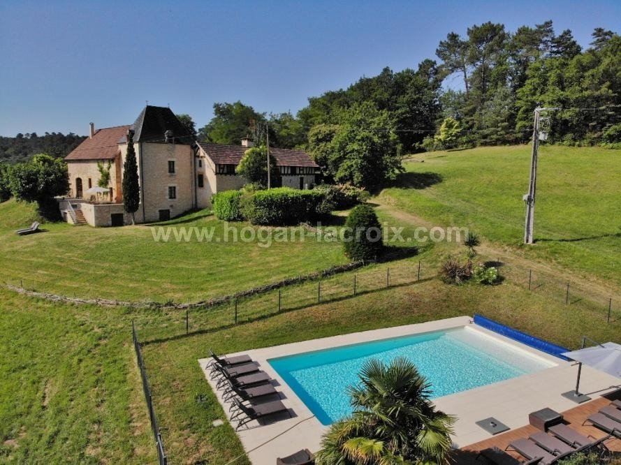 Estate in Sarlat-la-Canéda, Nouvelle-Aquitaine, France 2 - 17070653