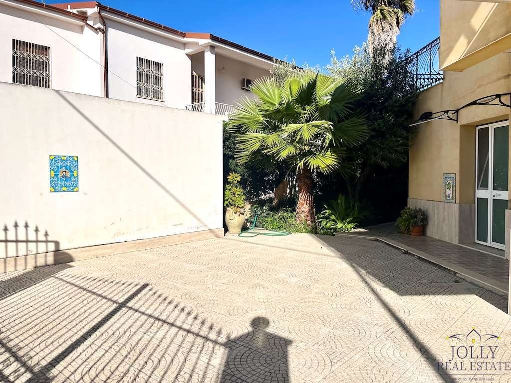 Villa in Fontane Bianche, Sicily, Italy 3 - 17070638