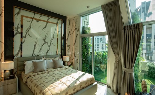 Condo in Huai Khwang, Krung Thep Maha Nakhon, Thailand 1