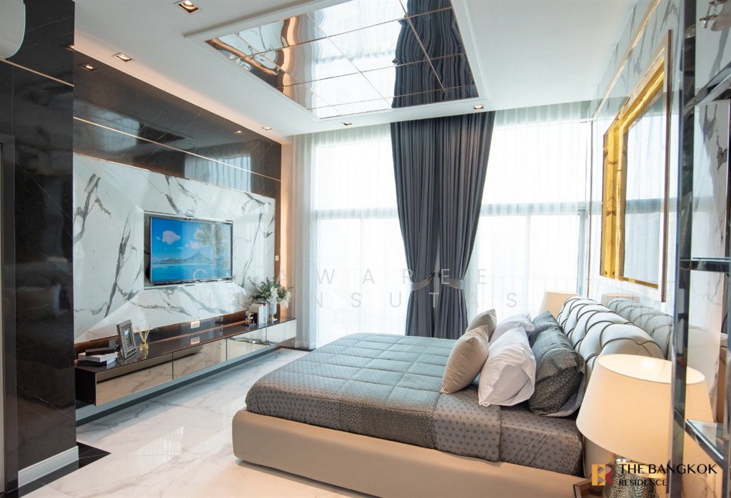 Condo in Huai Khwang, Krung Thep Maha Nakhon, Thailand 4 - 16039966