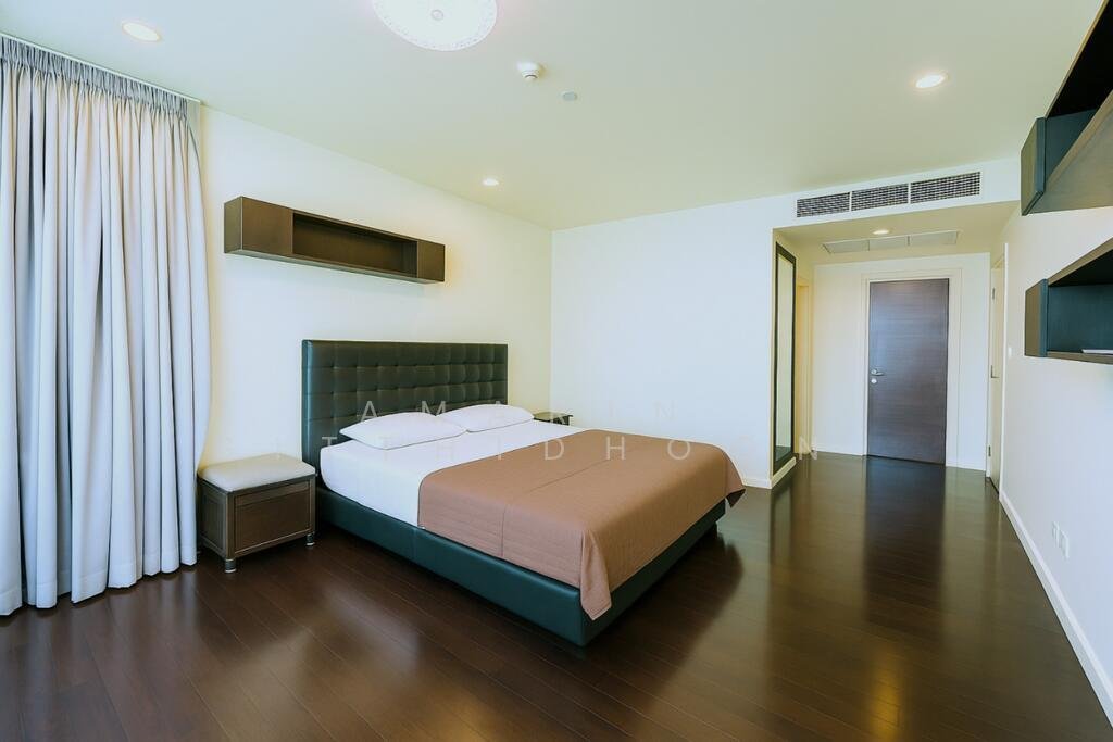 Condo in Bang Lamphu Lang, Krung Thep Maha Nakhon, Thailand 4 - 16852680
