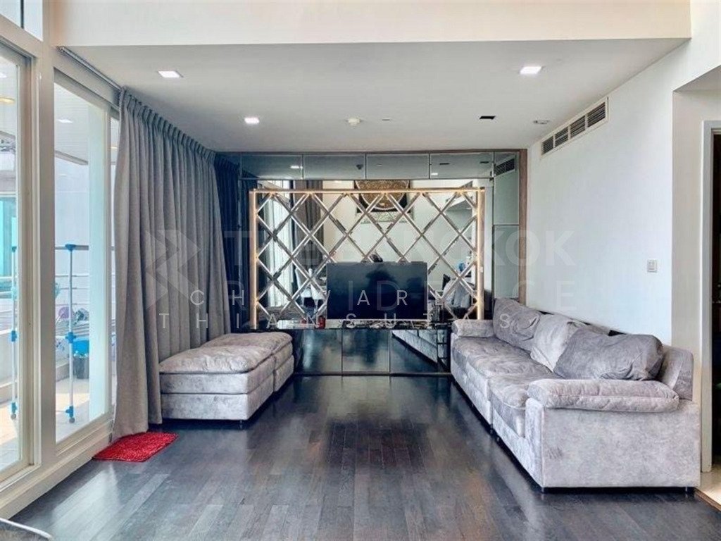 Condo in Bang Lamphu Lang, Krung Thep Maha Nakhon, Thailand 1 - 15977003