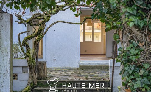 House in Gare-Saint Michel, Les Sables-d'Olonne, France 1