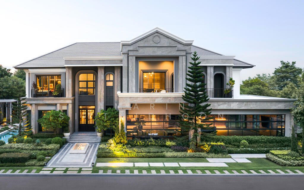 Grand Bangkok Boulevard Chaengwatthana-Ratchaphruek, Nonthaburi