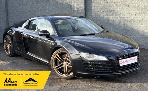 Audi R8 4.2 FSI V8 Coupe 2dr Petrol Manual quattro Euro 4 (420 ps) in Peterborough, United Kingdom 1